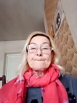 SophiaSky6037 online show from March 1, 2:13 pm