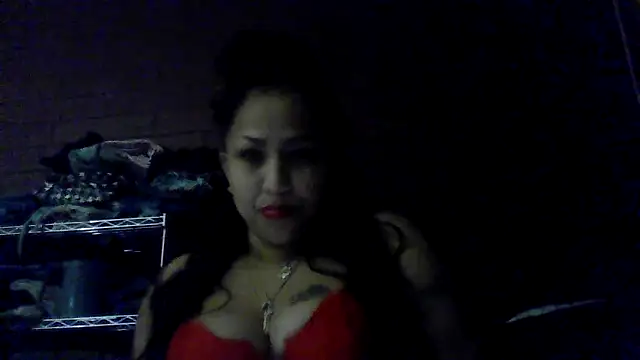 SweetSexyLatina online show from April 10, 5:28 pm