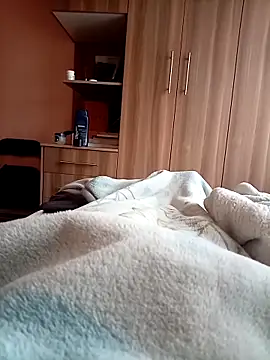 Snapshot of Cumboy2567 chatting on October 27, 4:27 am Cumboy2567 online show from October 27, 4:27 am