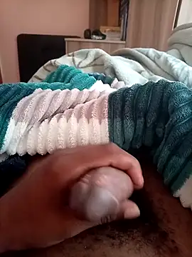 Snapshot of Cumboy2567 chatting on December 14, 6:52 am Cumboy2567 online show from December 14, 6:52 am