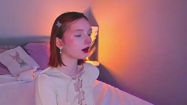 Snapshot of Snega_Ginder chatting on March 12, 10:26 am Snega Ginder online show from March 12, 10:26 am