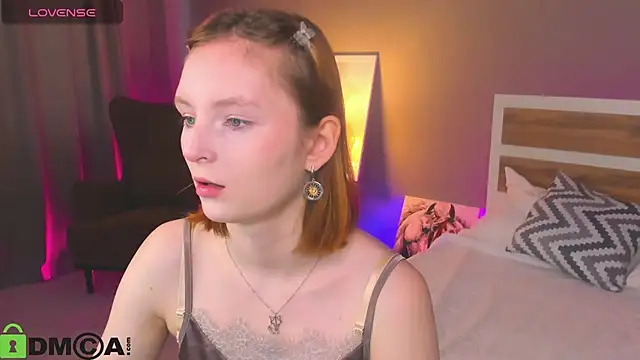 Snapshot of Snega_Ginder chatting on March 13, 10:57 am Snega Ginder online show from March 13, 10:57 am