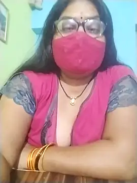 Snapshot of fuunalka chatting on October 4, 10:13 am fuunalka online show from October 4, 10:13 am