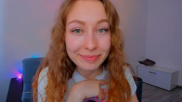 marilinaal online show from February 8, 11:01 am