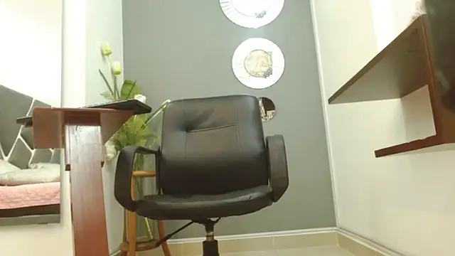 StephyJones1 online show from January 11, 10:18 pm