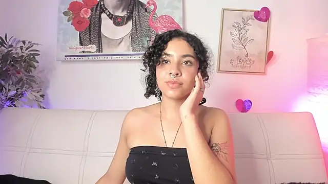 Dhalila  online show from February 24, 7:00 am