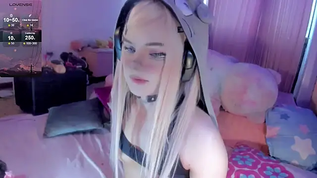 Angelica Reborn online show from March 5, 2:35 pm