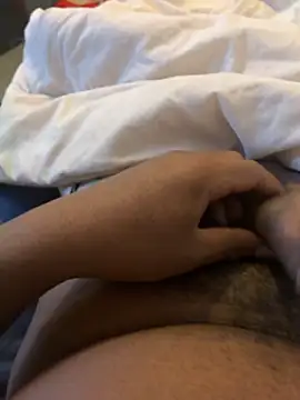 Snapshot of grossebite907 chatting on October 11, 12:58 pm grossebite907 online show from October 11, 12:58 pm