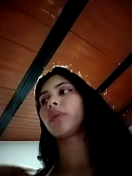 CHLOE ISABELL online show from December 21, 3:24 am