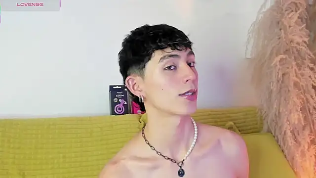 MaikyCooper online show from October 2, 8:49 pm