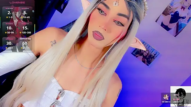 Snapshot of emelly_horny_ chatting on September 19, 7:14 pm emelly horny online show from September 19, 7:14 pm