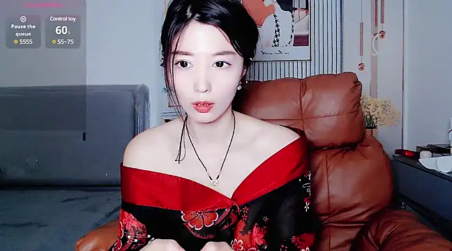 Snapshot of Tangtang-baby chatting on February 18, 4:37 am Tangtang-baby online show from February 18, 4:37 am