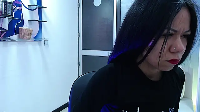 Snapshot of Katelady chatting on November 19, 10:48 am Katelady online show from November 19, 10:48 am