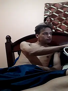 Snapshot of 999999m chatting on September 19, 1:18 am 999999m online show from September 19, 1:18 am