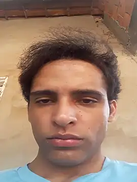 Snapshot of 999999m chatting on December 22, 4:26 pm 999999m online show from December 22, 4:26 pm