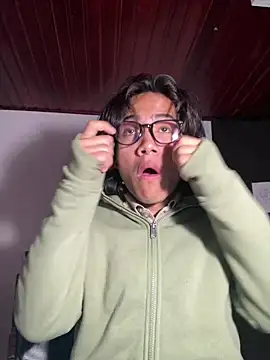 shadowsofgarden online show from February 21, 3:56 am