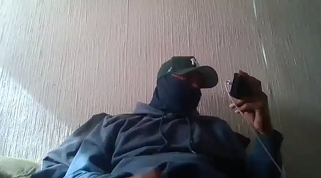 el muchacho16 online show from March 2, 9:54 pm