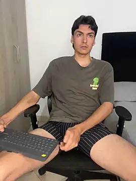 Snapshot of jacknoriz chatting on March 6, 1:14 pm jacknoriz online show from March 6, 1:14 pm