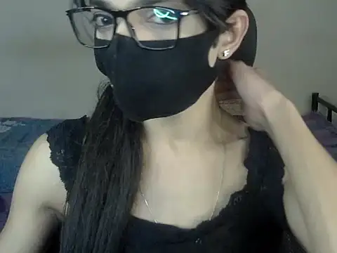 YourCDBitch online show from October 6, 8:28 pm