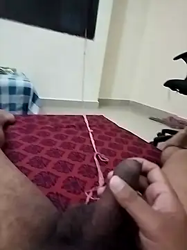 Snapshot of Vij717 chatting on February 12, 6:19 pm Vij717 online show from February 12, 6:19 pm