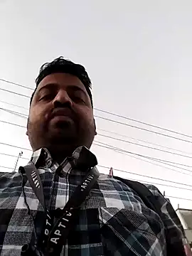 Snapshot of Vij717 chatting on February 14, 1:34 am Vij717 online show from February 14, 1:34 am