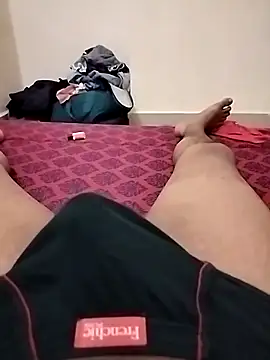 Snapshot of Vij717 chatting on February 26, 12:38 am Vij717 online show from February 26, 12:38 am