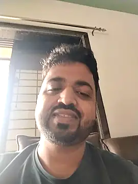 Snapshot of Vij717 chatting on March 16, 4:09 am Vij717 online show from March 16, 4:09 am