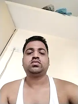 Snapshot of Vij717 chatting on September 13, 1:49 am Vij717 online show from September 13, 1:49 am