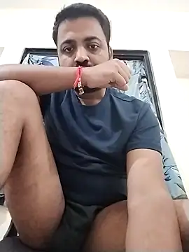 Snapshot of Vij717 chatting on September 28, 4:07 am Vij717 online show from September 28, 4:07 am