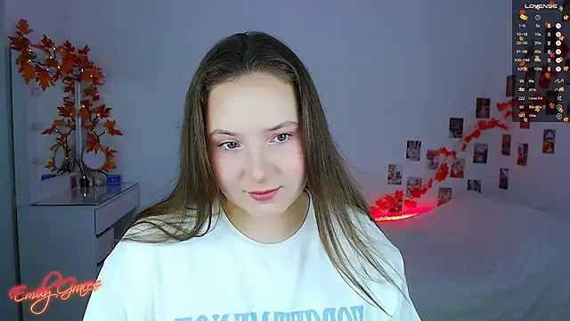 EmilyxxGraces online show from September 25, 6:11 pm