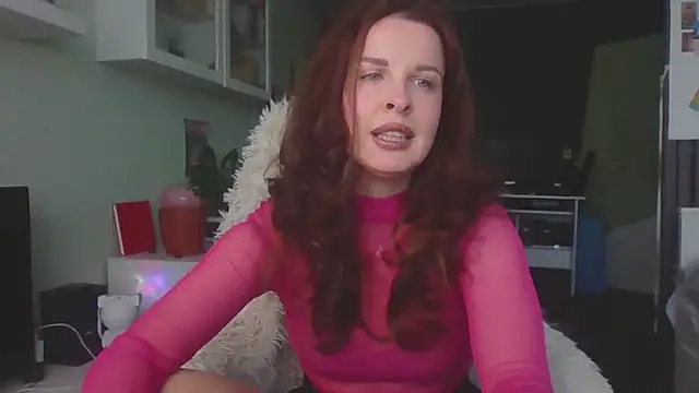 MollyBer online show from August 4, 1:03 pm