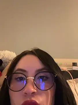 ValentinaOrtiz3 online show from March 7, 12:29 am