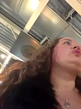 Snapshot of justtess chatting on September 17, 2:30 pm justtess online show from September 17, 2:30 pm