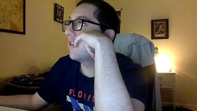 Snapshot of Milflover96 chatting on March 21, 1:56 am Milflover96 online show from March 21, 1:56 am