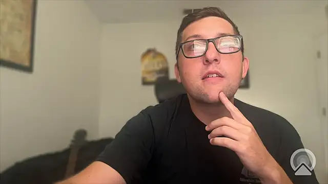 Snapshot of Milflover96 chatting on September 18, 10:56 pm Milflover96 online show from September 18, 10:56 pm