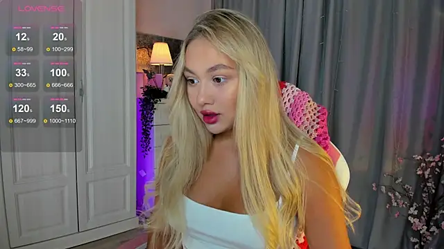  Loneve   online show from September 26, 3:16 pm