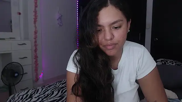 Anitta bell online show from February 10, 8:31 pm