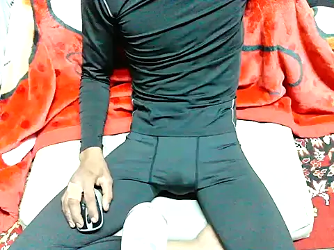 Snapshot of man99-9 chatting on January 6, 6:11 pm man99-9 online show from January 6, 6:11 pm