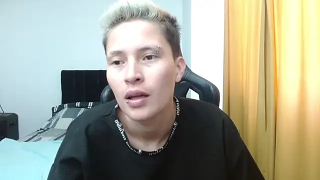 Snapshot of duo_peludoo chatting on June 23, 5:22 pm duo peludoo online show from June 23, 5:22 pm