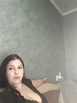 Greta Tamar online show from March 6, 6:05 pm