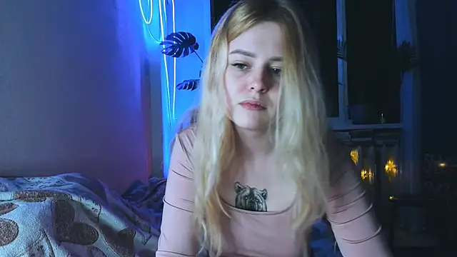 Snapshot of Alexa_Pirs chatting on February 17, 9:30 pm Alexa Pirs online show from February 17, 9:30 pm