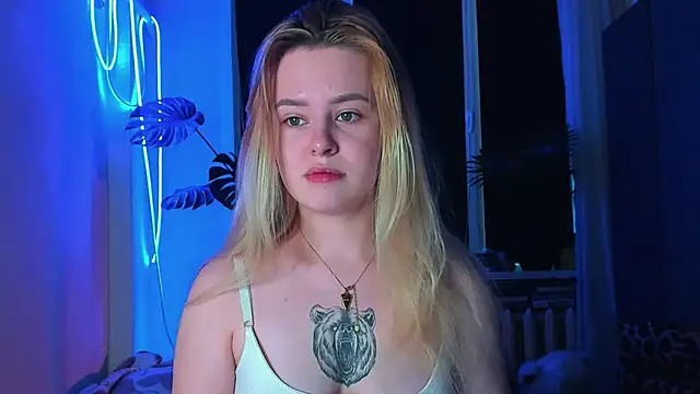 Snapshot of Alexa_Pirs chatting on March 16, 2:22 pm Alexa Pirs online show from March 16, 2:22 pm