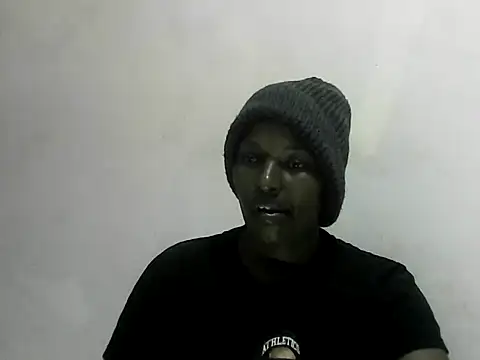 Snapshot of FudgeBabe chatting on February 18, 12:06 pm FudgeBabe online show from February 18, 12:06 pm