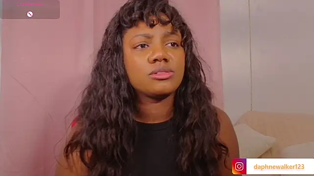 Daphnewalker   online show from March 26, 3:12 am