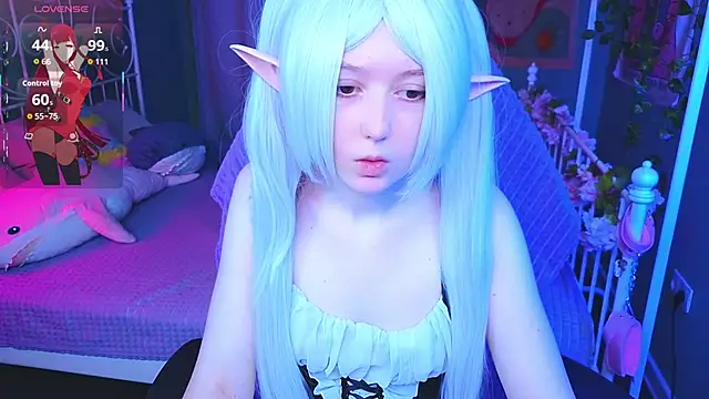 MizukiNoYoru online show from October 8, 3:42 pm