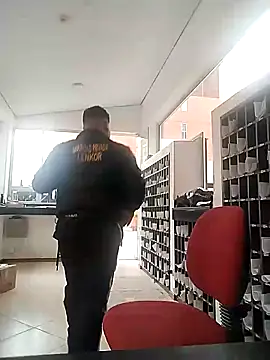 Snapshot of oscarshow24 chatting on February 23, 9:48 pm oscarshow24 online show from February 23, 9:48 pm