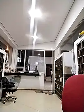 Snapshot of oscarshow24 chatting on March 4, 8:46 am oscarshow24 online show from March 4, 8:46 am