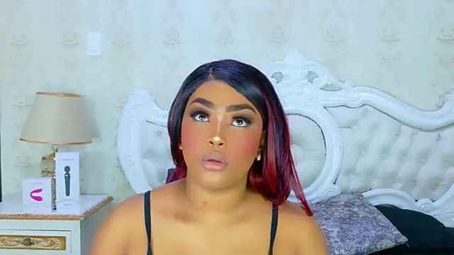 TianahGlow online show from December 22, 8:50 pm