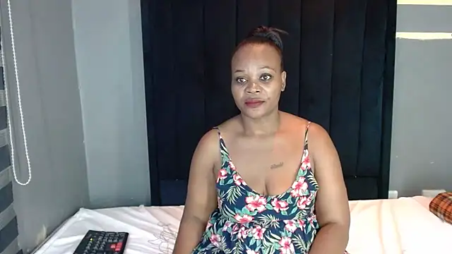 Snapshot of BigbootyliciousXXX chatting on November 21, 4:16 pm BigbootyliciousXXX online show from November 21, 4:16 pm