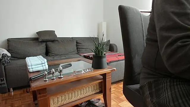 molicaremolicare online show from December 4, 11:19 am